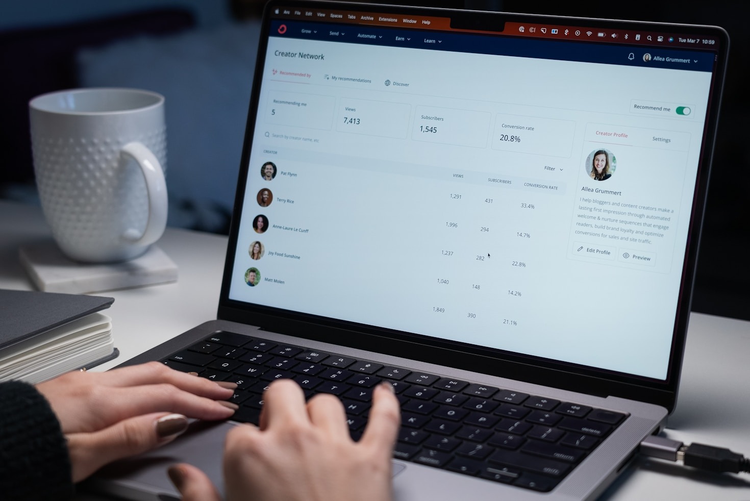 Capacitação digital: por que oferecer cursos à equipe?